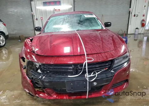 2019 Dodge Charger Sxt z USA, uszkodzony, nr VIN 2C3CDXJG8KH546215